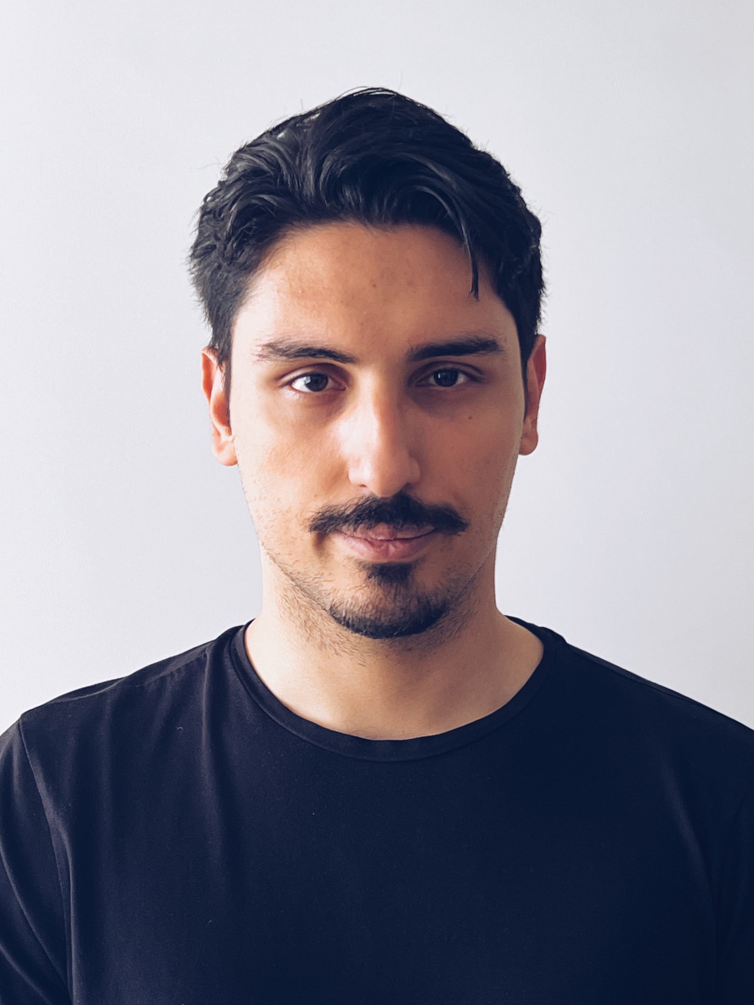 Sam Bassari - سام بصری